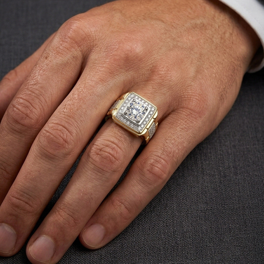 Exquisite square halo ring
