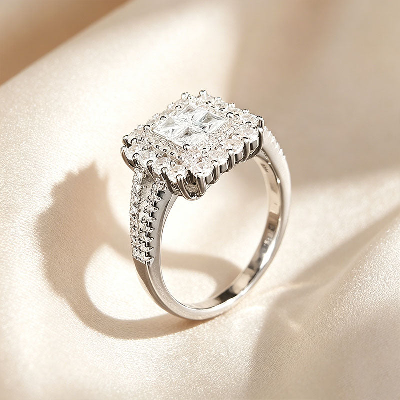 Halo ring with a square-cut diamond