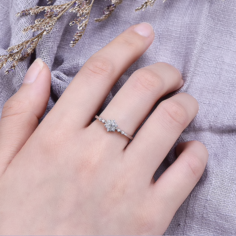 Snowflake Ring