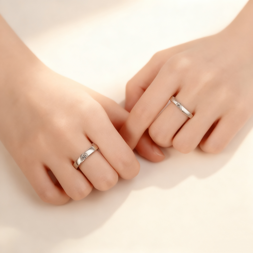 Interlocking Hearts Diamond Couple Rings