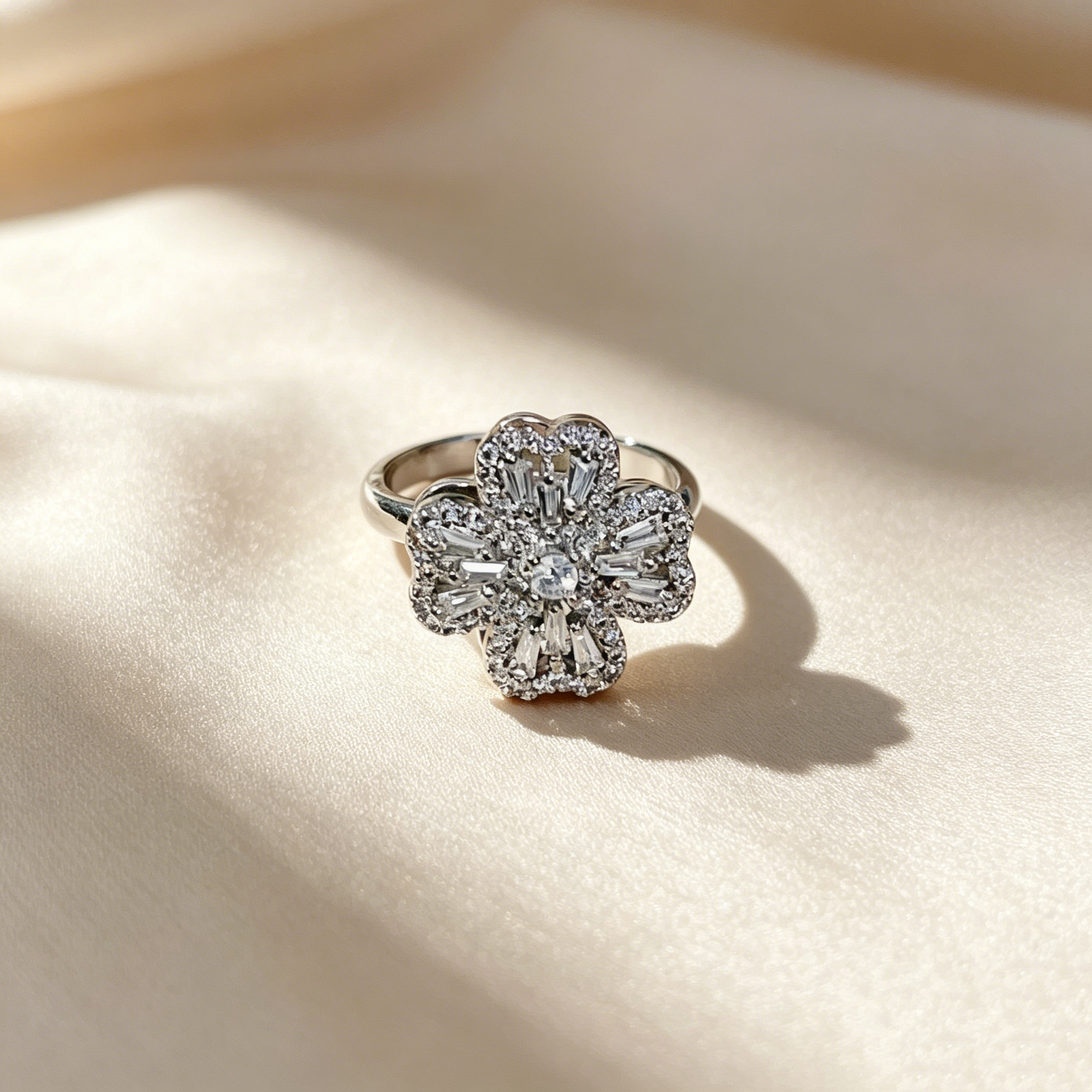 Rotating Four-Leaf Clover Moissanite Ring