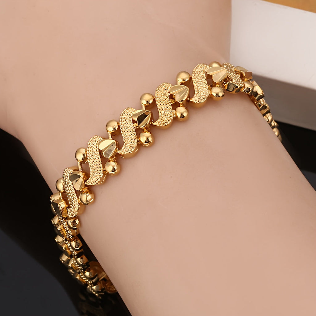 Lily Ornate Wave Bracelet | Gold