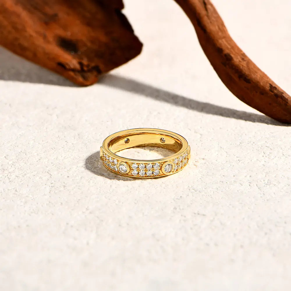 Moissanite Simple Sparkling Ring