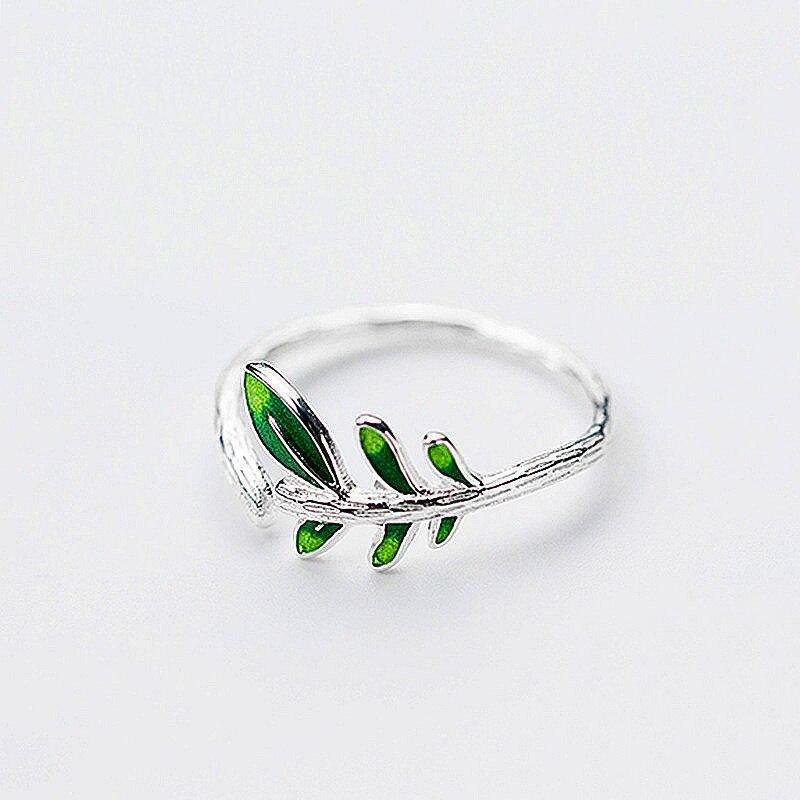 Green Vine Ring