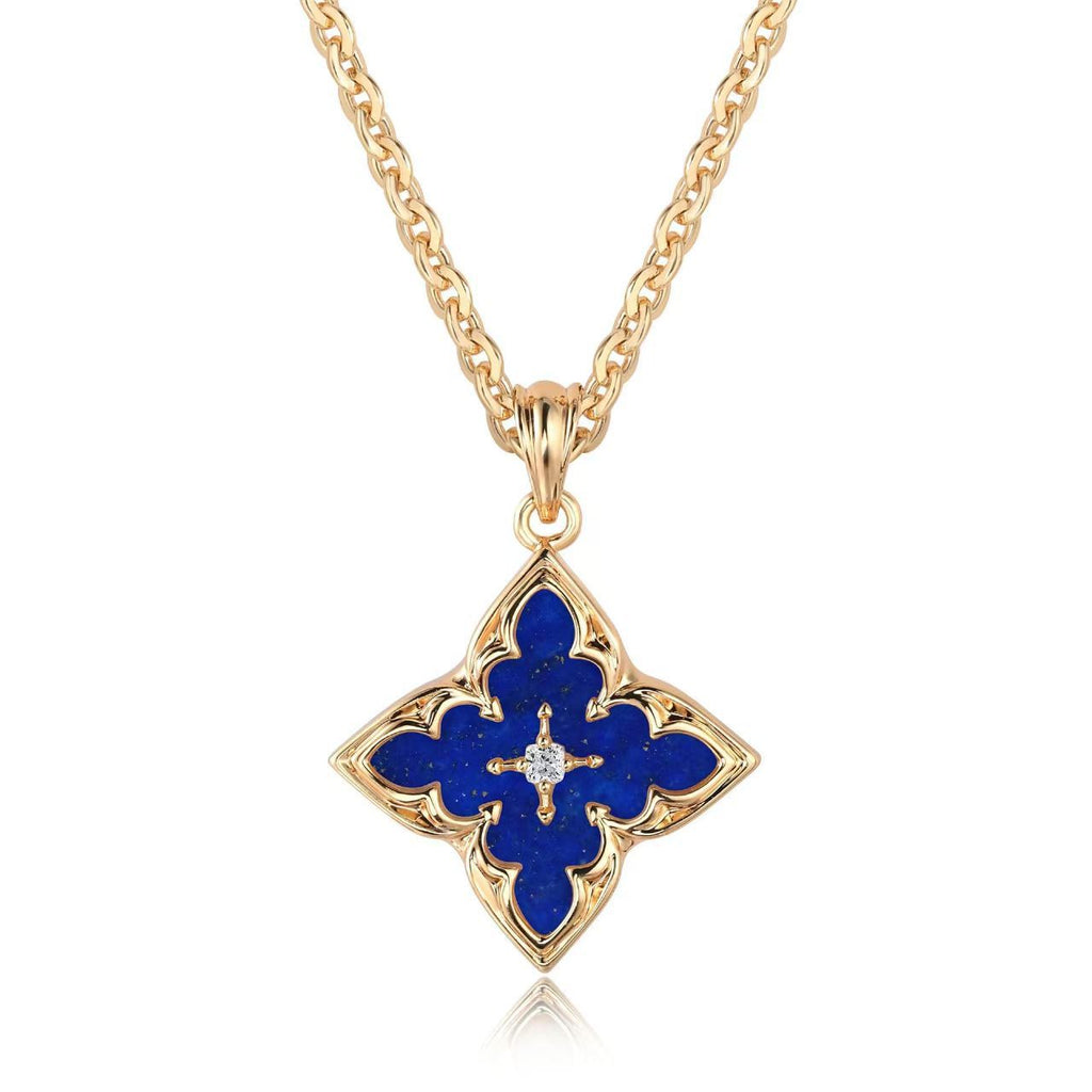 White Clover Pendant Necklace | Gold