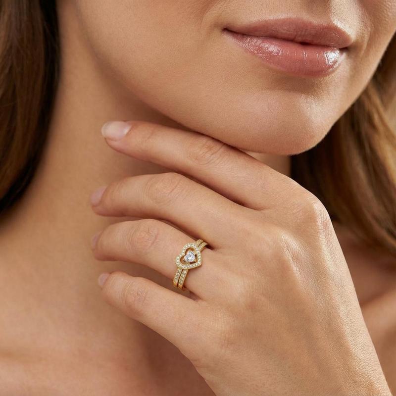 Stackable Heart Moissanite Ring Set