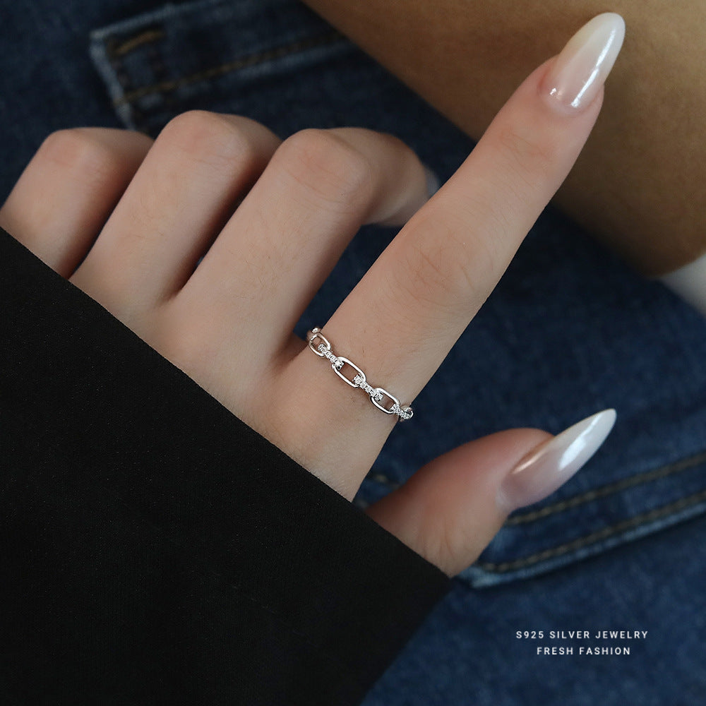 Minimal Moissanite Band Ring