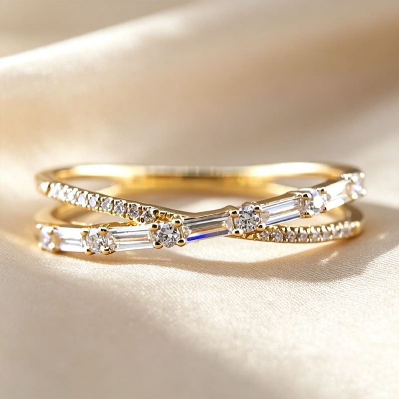 Minimalist Crisscross Ring