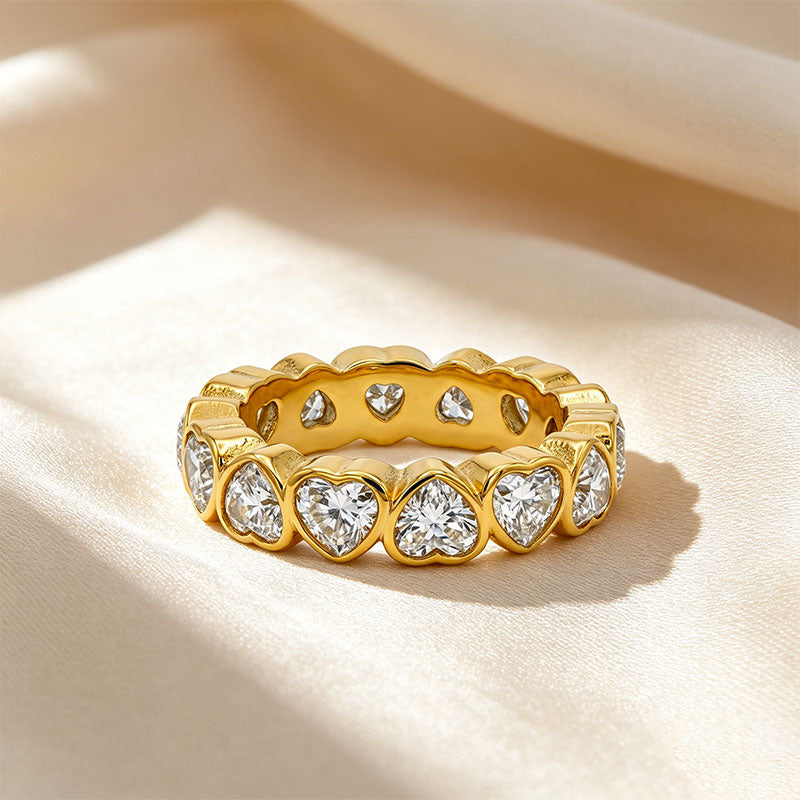 Hollow Heart Paved Band Ring