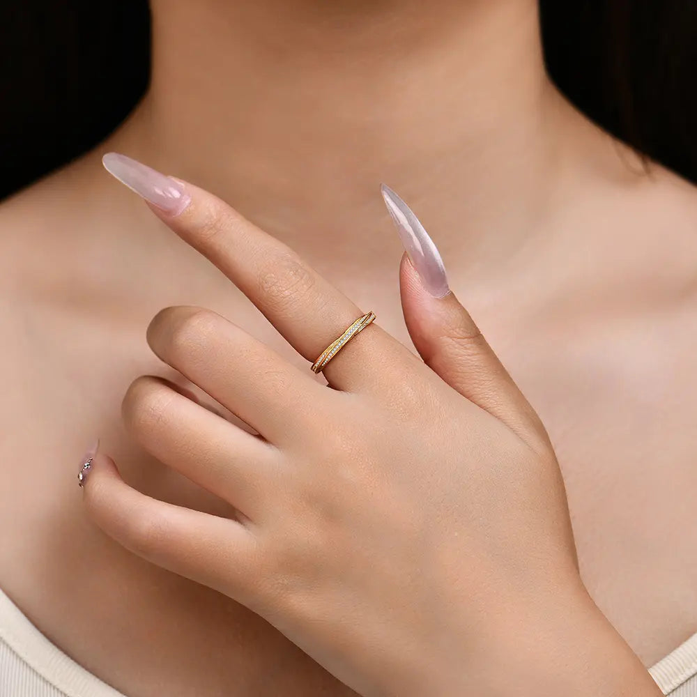 Twisted Intertwined Moissanite Band Ring