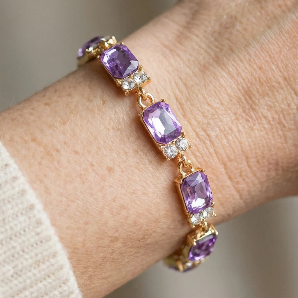 Valleria Amethyst Charm Bracelet | Gold